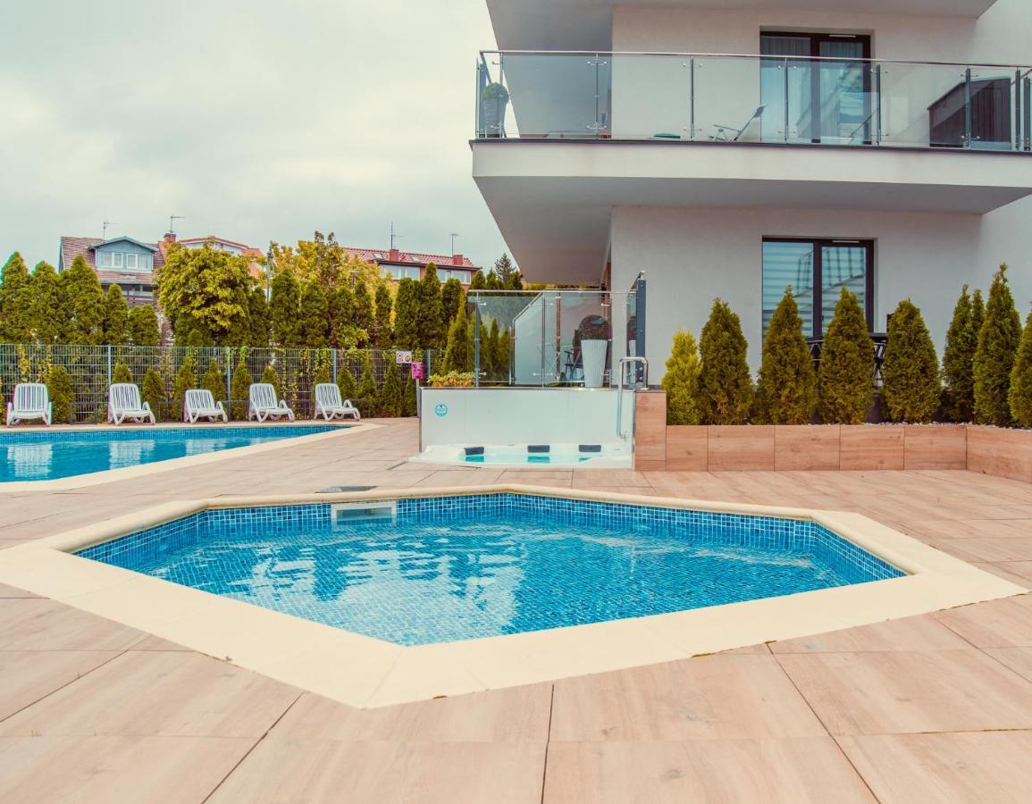 Azure Mare Apartamenty B&M كولوبرزيغ المظهر الخارجي الصورة