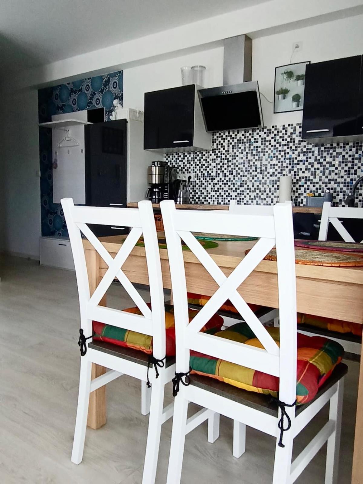 Azure Mare Apartamenty B&M كولوبرزيغ المظهر الخارجي الصورة